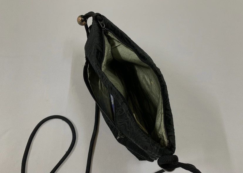 Vintage Vintage michiko Sling bag - michiko crossbody bag Size ONE SIZE - 4 Thumbnail