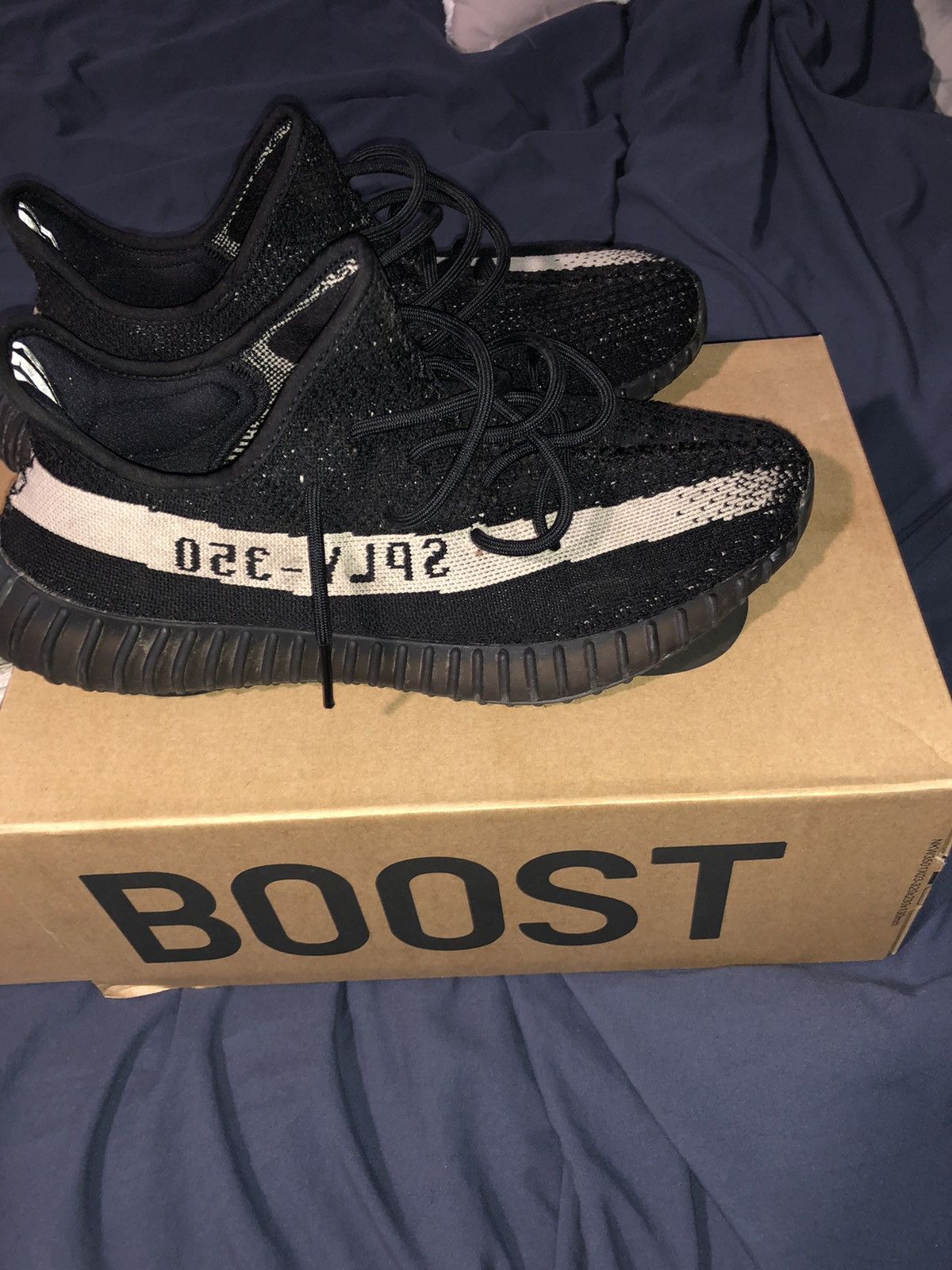 yeezy boost 350 v2 oreo box Yeezy Boost 350 V2 Core Black White (Oreo)