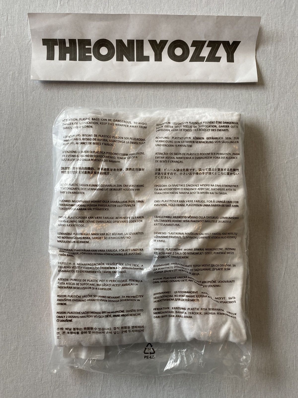 Travis Scott Travis Scott McDonald’s Action Figure Tee White Shirt sz L Size US L / EU 52-54 / 3 - 2 Thumbnail