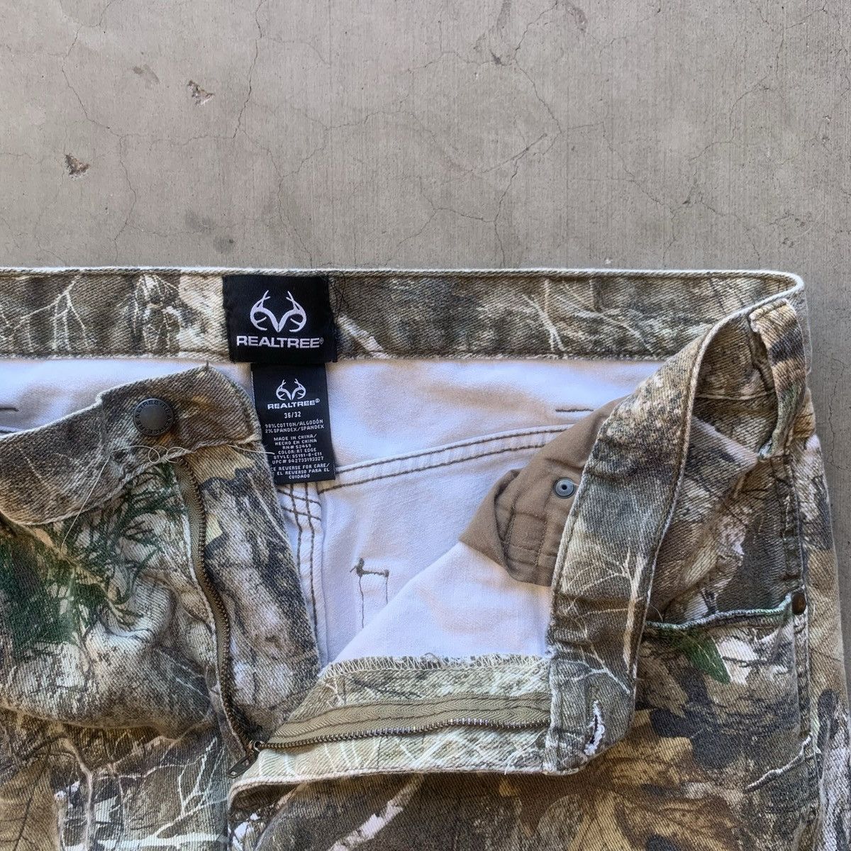 Vintage Vintage Realtree Camo Pants Size US 32 / EU 48 - 2 Thumbnail