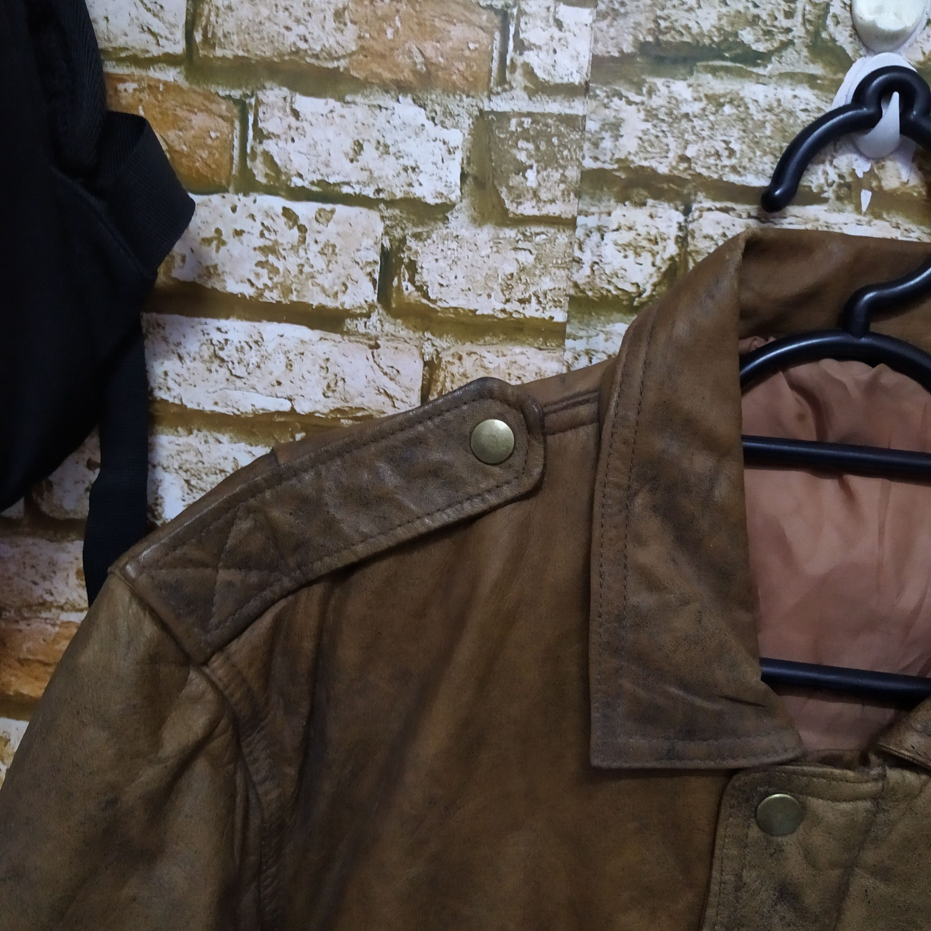 Leather A2 FLIGHT LEATHER BOMBERS JACKET (D488) Size US L / EU 52-54 / 3 - 3 Thumbnail