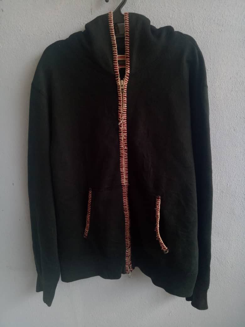 Black Hoodie Beam nice design Size M