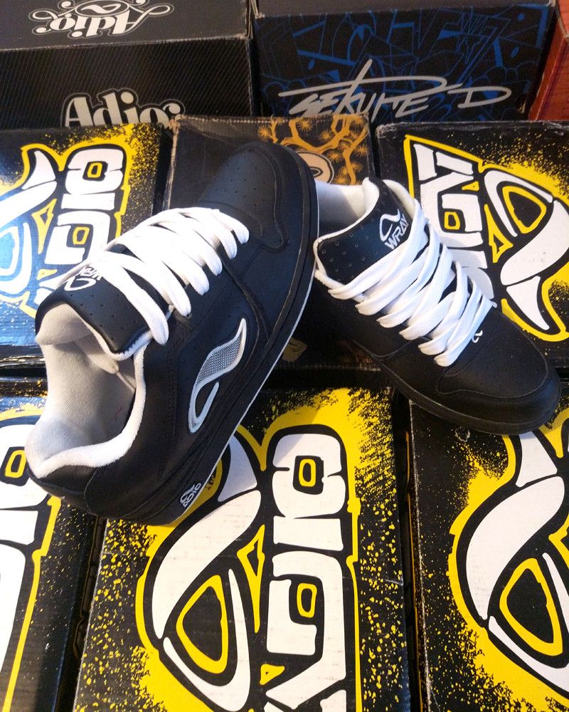 Vintage × Vintage Shoe Co. Adio Jeremy Wray - vintage model early 2000s Size US 11 / EU 44 - 3 Thumbnail