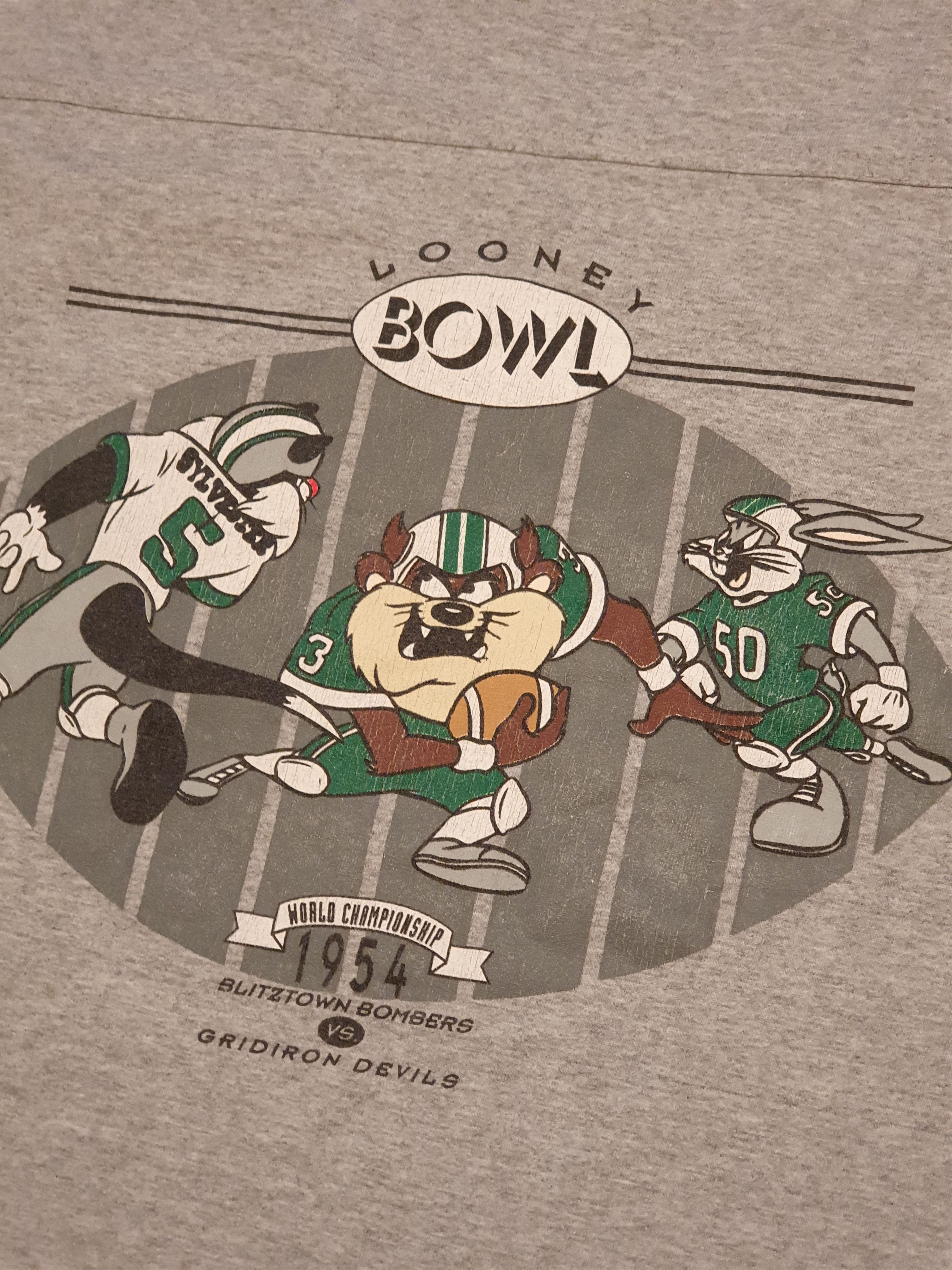 Acme Clothing × Vintage × Warner Bros Looney Bowl Warner Bros Vtg ACME Clothing Football Tee,sz L Size US L / EU 52-54 / 3 - 5 Thumbnail