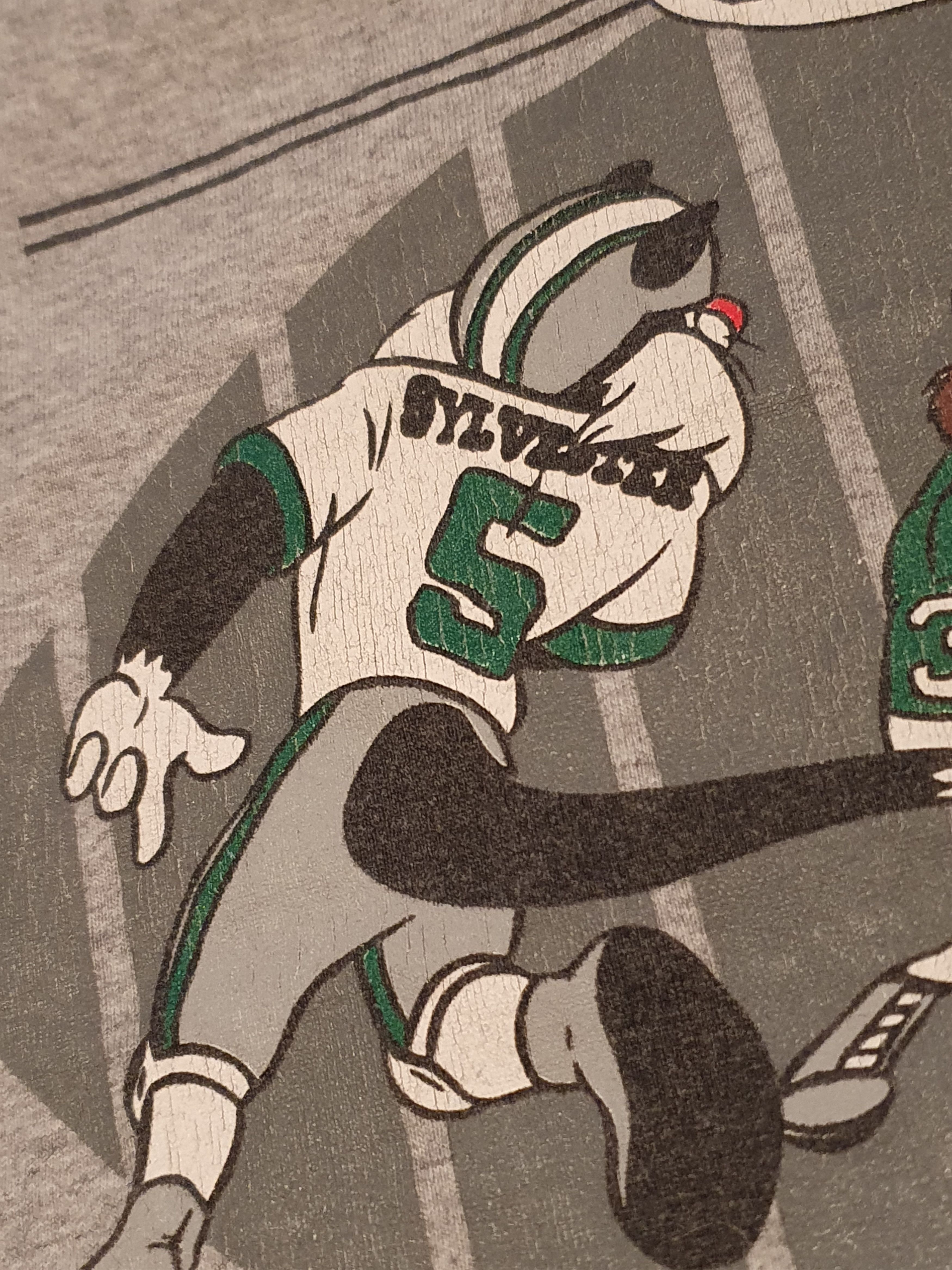 Acme Clothing × Vintage × Warner Bros Looney Bowl Warner Bros Vtg ACME Clothing Football Tee,sz L Size US L / EU 52-54 / 3 - 6 Thumbnail