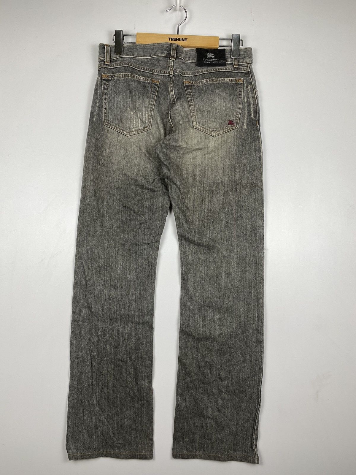 Burberry Vintage Light wash Burberry Distressed Denim jeans Size US 32 / EU 48 - 6 Thumbnail