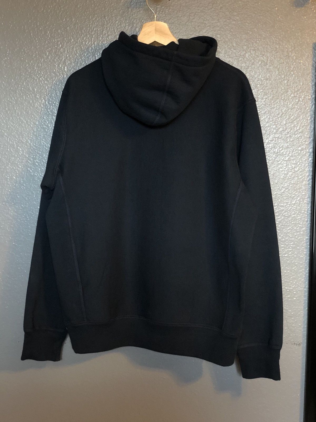 Supreme Supreme Bandana Box Logo Hooded Sweatshirt, Medium in Navy Size US M / EU 48-50 / 2 - 2 Preview