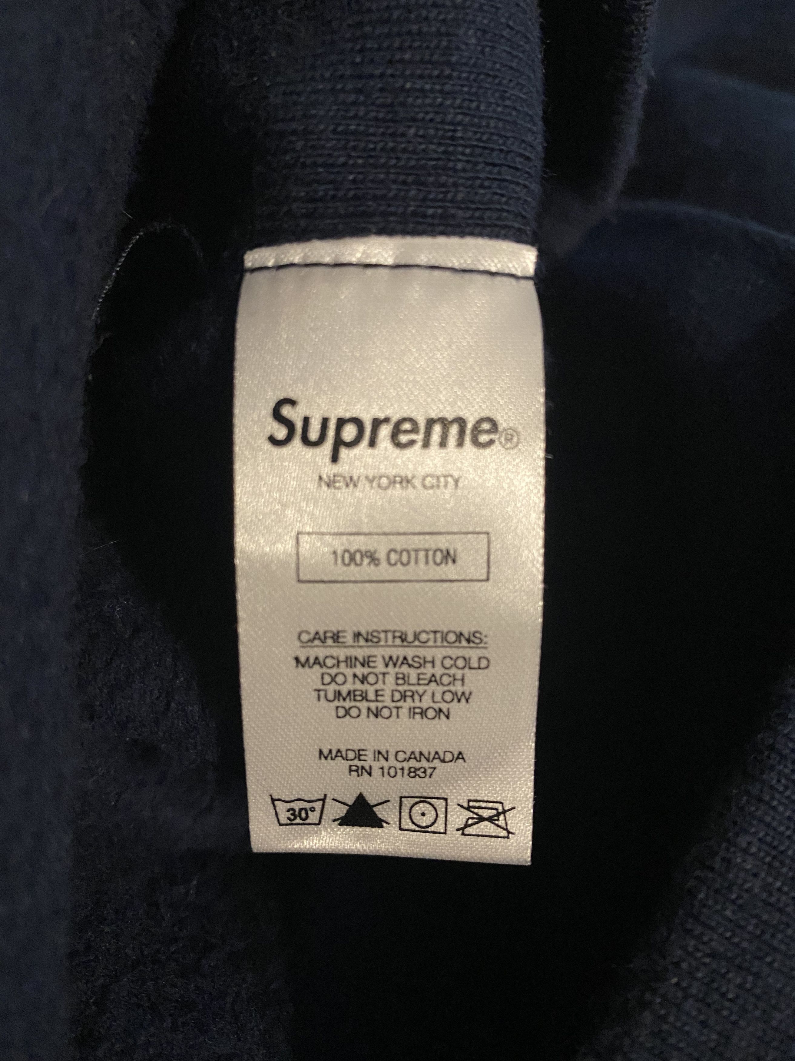 Supreme Supreme Bandana Box Logo Hooded Sweatshirt, Medium in Navy Size US M / EU 48-50 / 2 - 7 Thumbnail