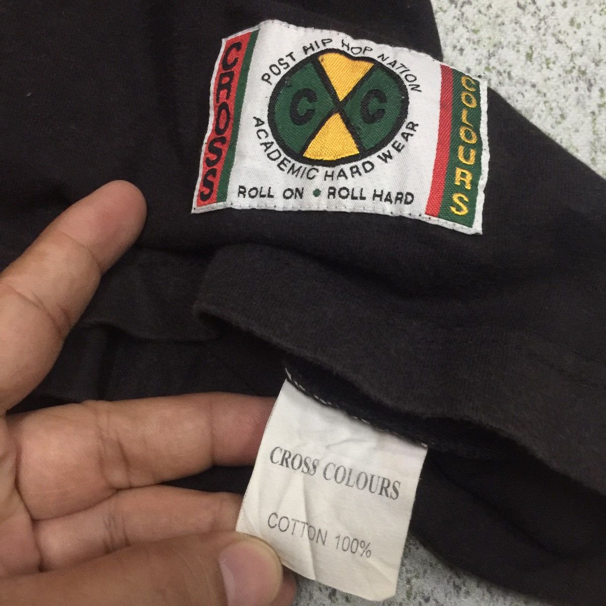 Cross Colours Vintage Cross Colours HIGH BREEDER Hip Hop Rap Tees Shirt Size US L / EU 52-54 / 3 - 5 Thumbnail