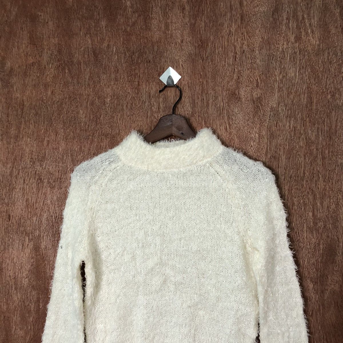 Homespun Knitwear × Japanese Brand × Vintage GU White Shagy Shaggy Fur Mohair Knitwear #6421 Size US S / EU 44-46 / 1 - 2 Thumbnail