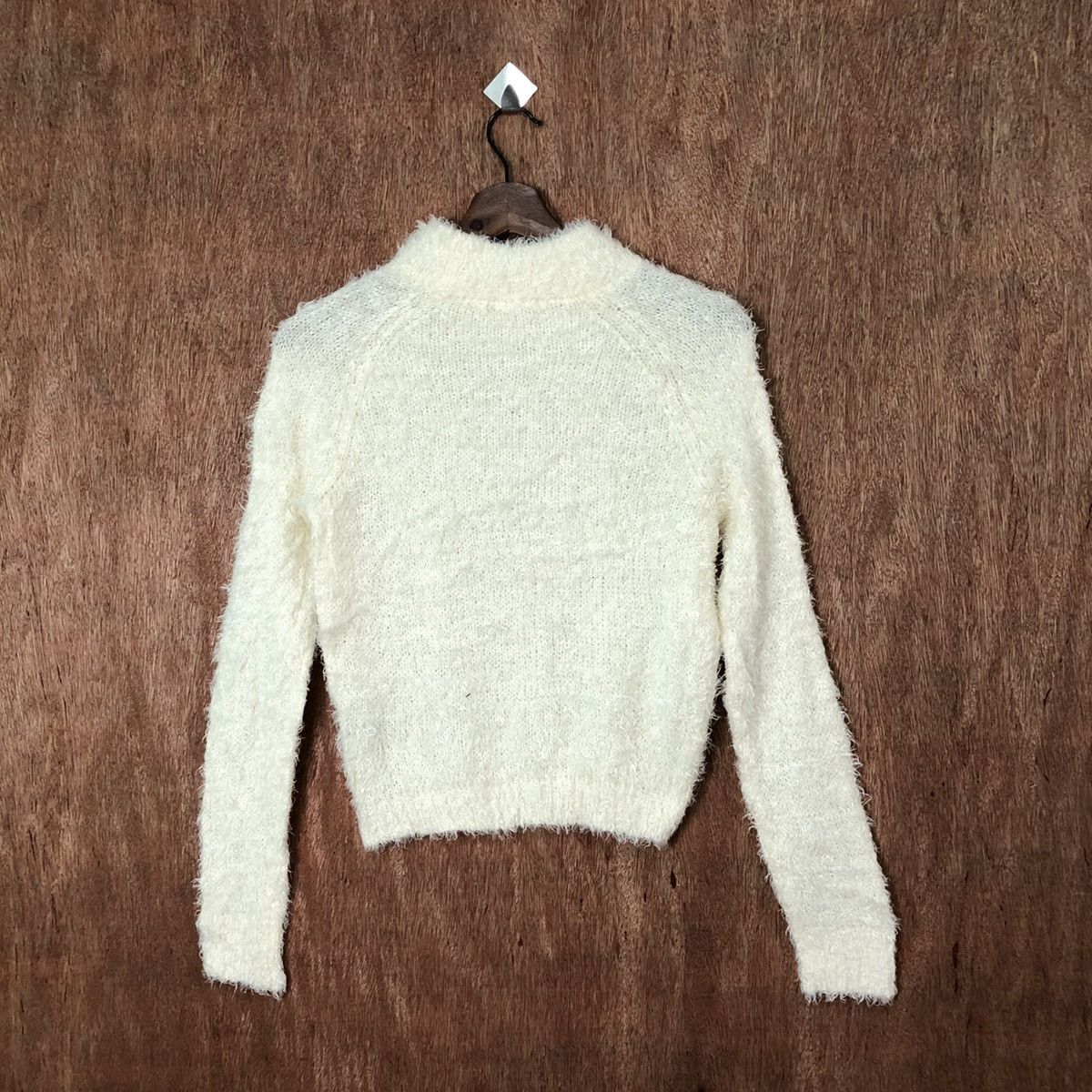 Homespun Knitwear × Japanese Brand × Vintage GU White Shagy Shaggy Fur Mohair Knitwear #6421 Size US S / EU 44-46 / 1 - 6 Thumbnail