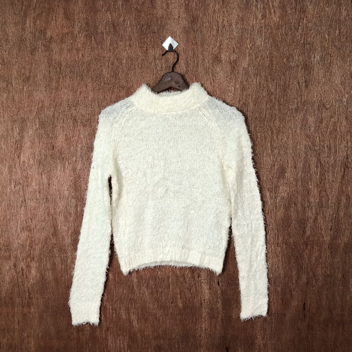 Homespun Knitwear × Japanese Brand × Vintage GU White Shagy Shaggy Fur Mohair Knitwear #6421 Size US S / EU 44-46 / 1 - 1 Thumbnail