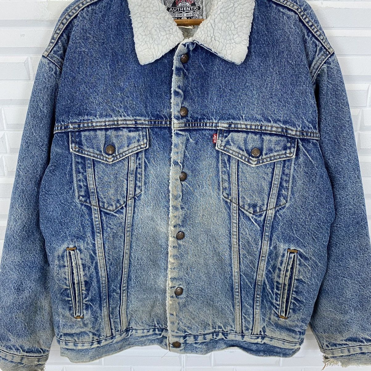 Levi's AUTHENTIC LEVI'S SHERPA LINING DISTRESSED DENIM JACKET Size US L / EU 52-54 / 3 - 5 Thumbnail