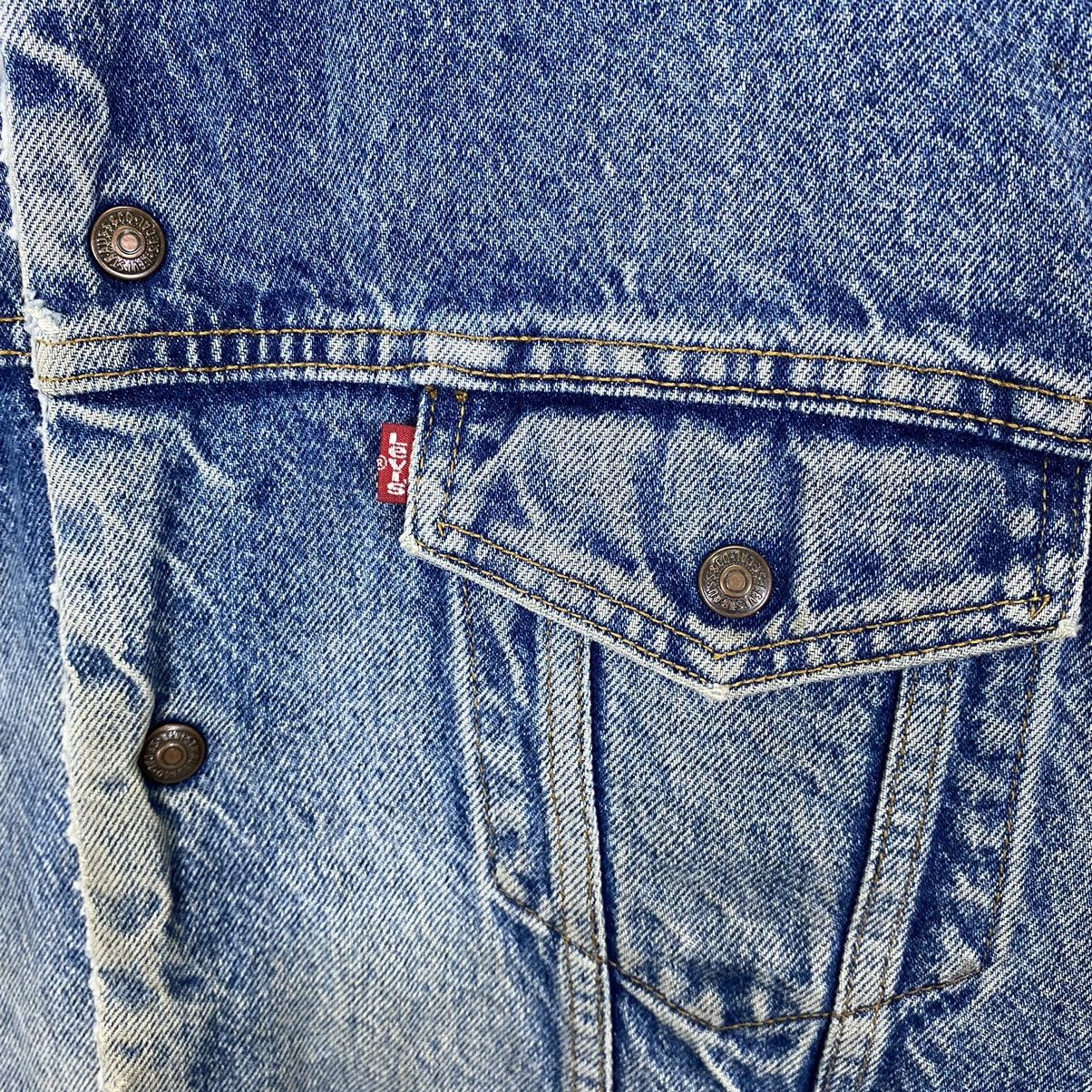 Levi's AUTHENTIC LEVI'S SHERPA LINING DISTRESSED DENIM JACKET Size US L / EU 52-54 / 3 - 6 Thumbnail