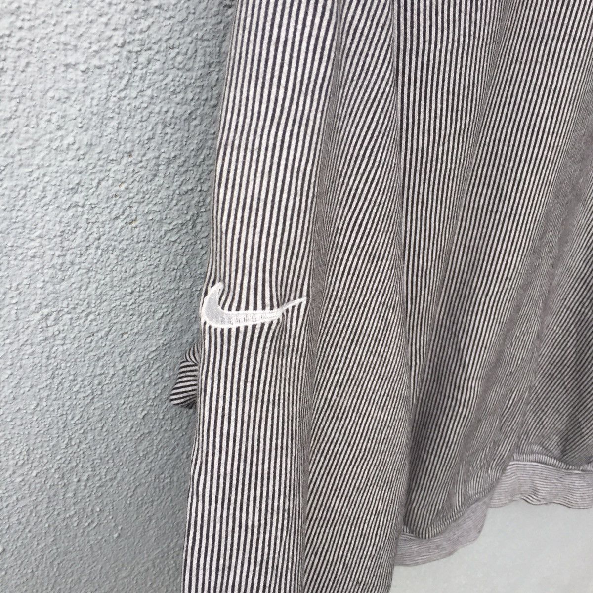 Nike Nike Golf Zebra Striped Embroidered Logo Sweatshirt Size US XL / EU 56 / 4 - 11 Thumbnail