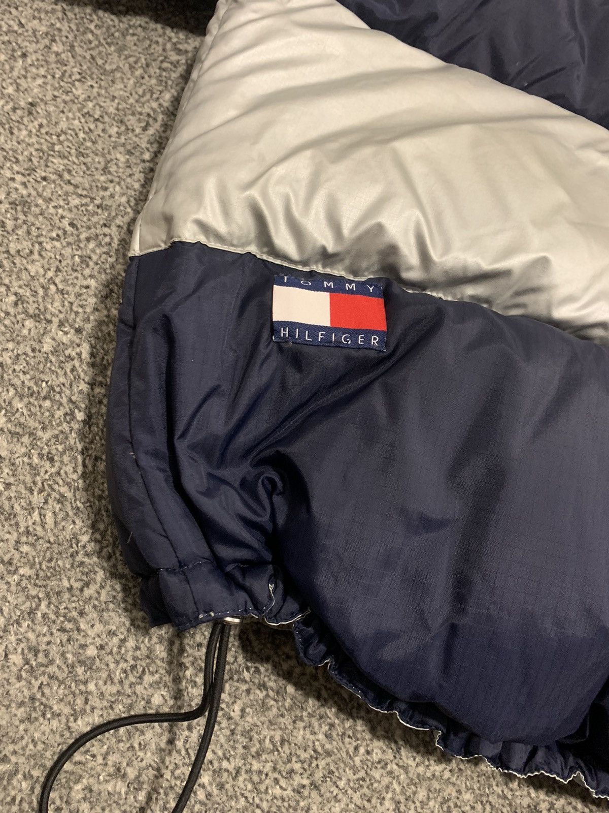 Tommy Hilfiger Vintage 90’s Tommy Hilfiger Puffer bomber jacket Size US M / EU 48-50 / 2 - 7 Thumbnail