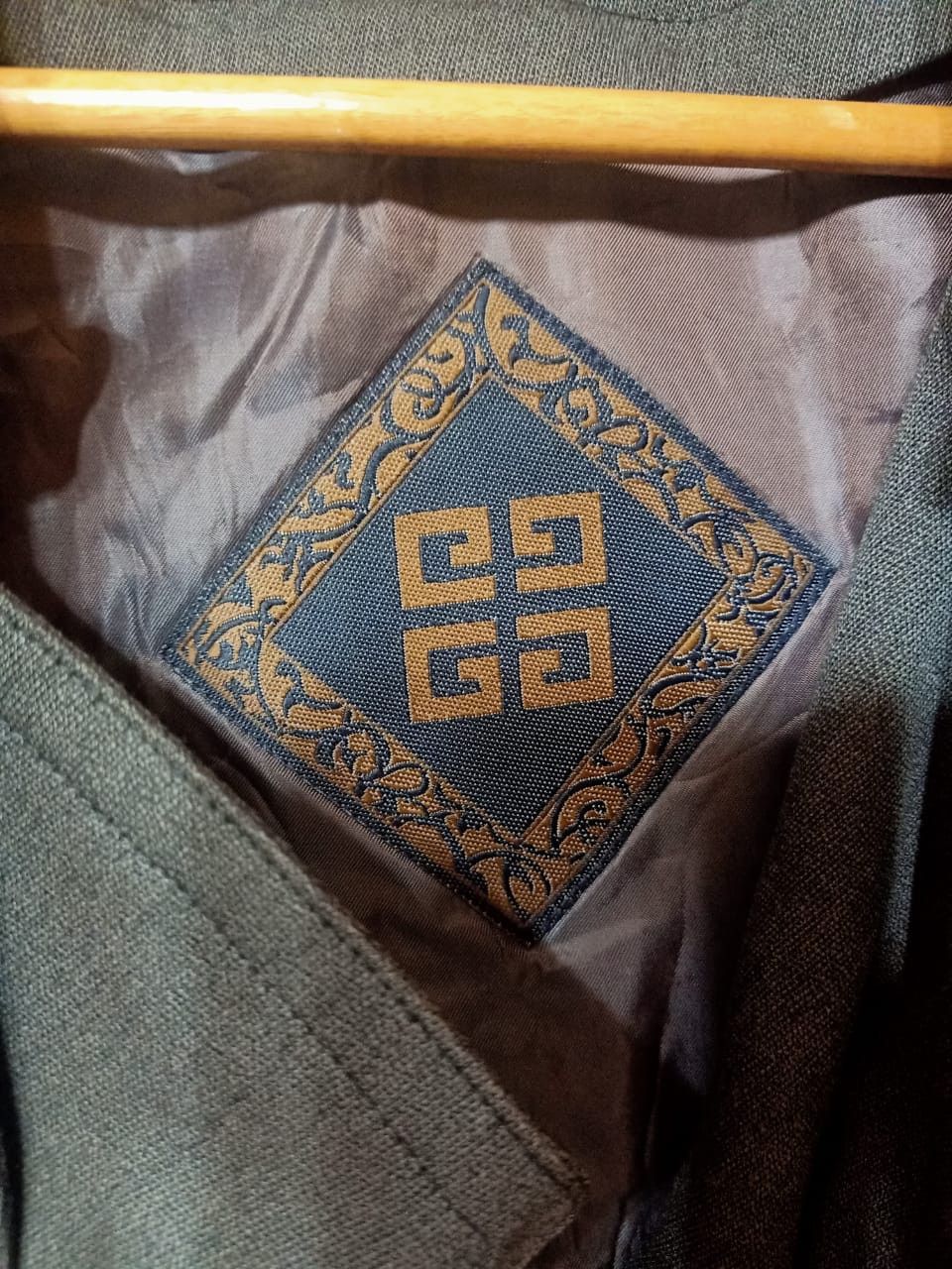 Designer vintage 90's givenchy coat Size US L / EU 52-54 / 3 - 3 Thumbnail