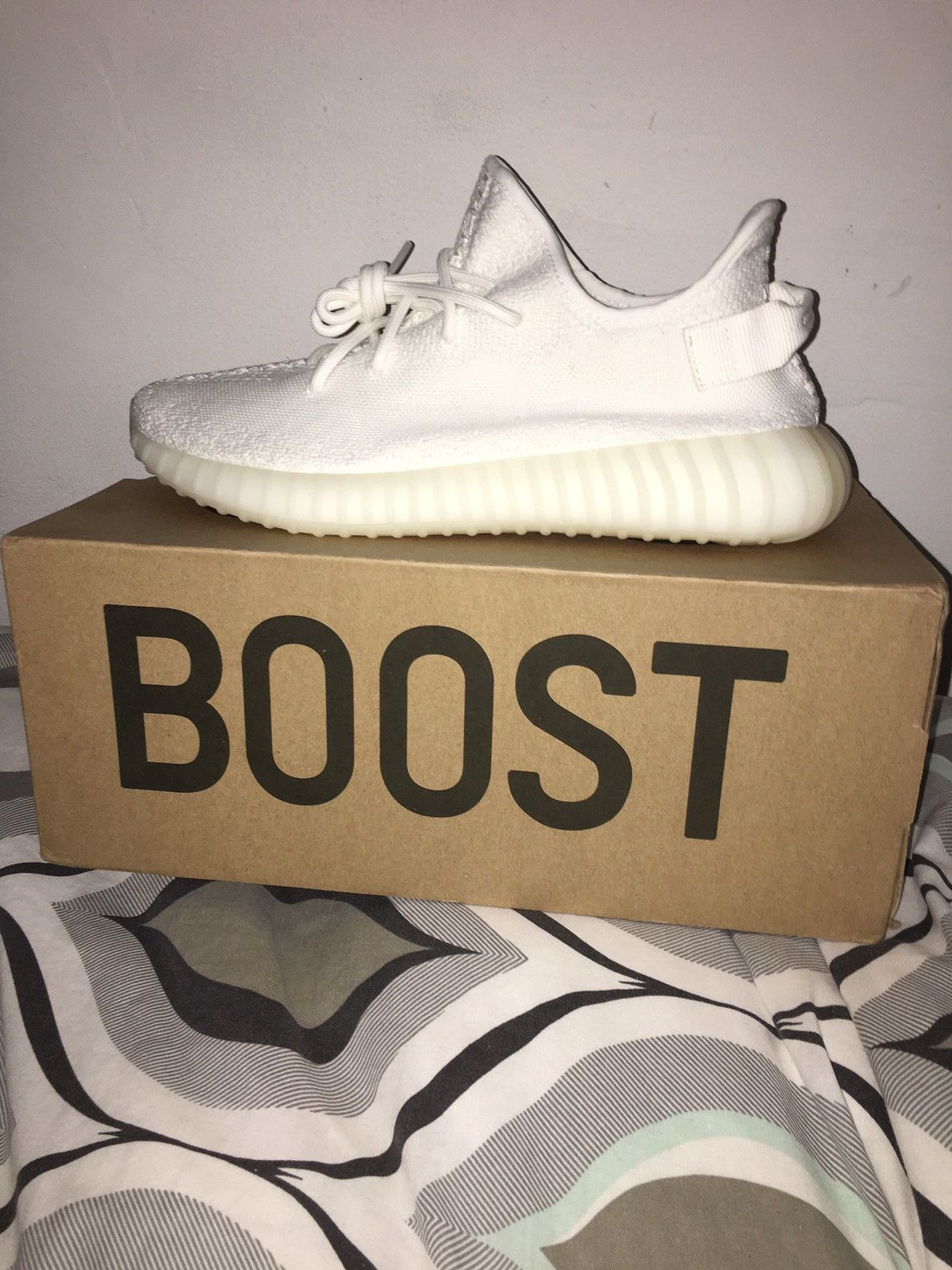yeezys 350 cream