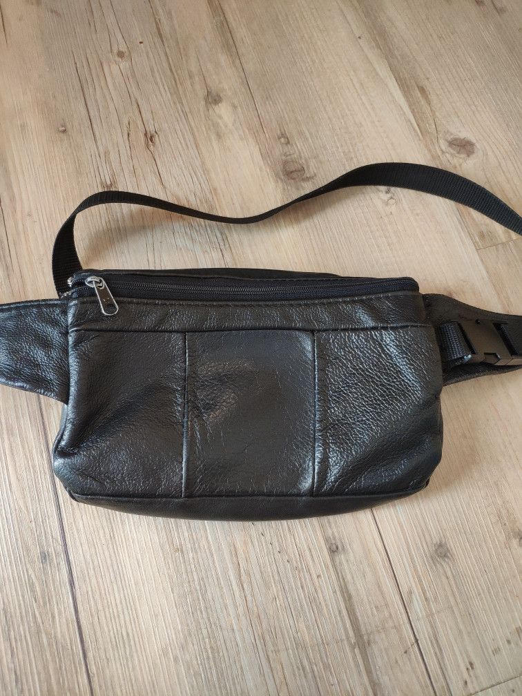 Other Leather waist bag.Like GUIDI or Isaac Reina bags Size ONE SIZE - 4 Thumbnail