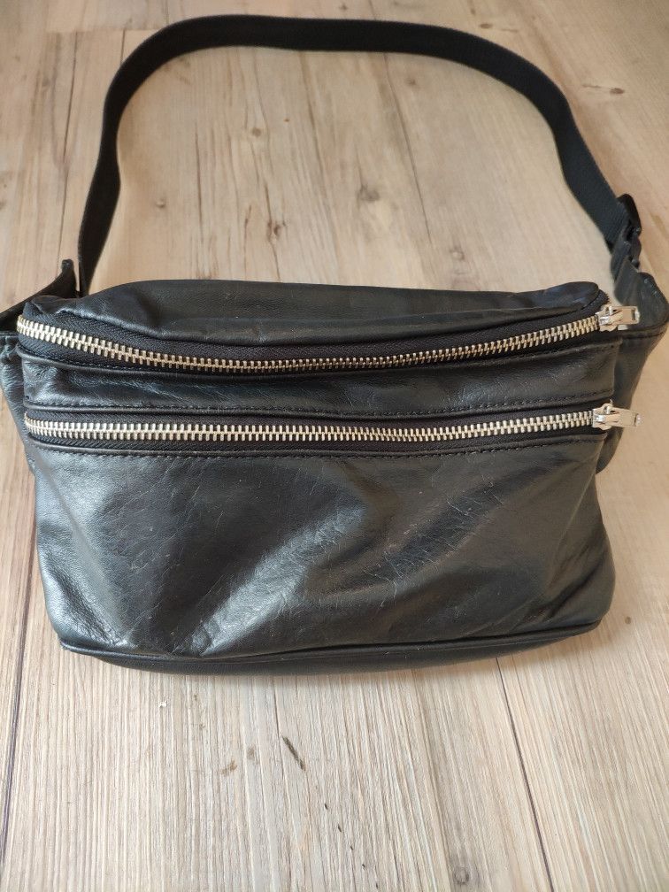 Other Leather waist bag.Like GUIDI or Isaac Reina bags Size ONE SIZE - 2 Thumbnail