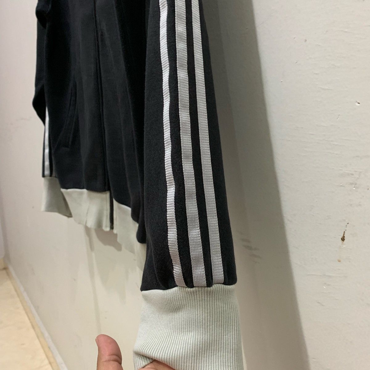 Adidas × Japanese Brand ADIDAS Sweatshirts Fits size M Size US M / EU 48-50 / 2 - 7 Thumbnail