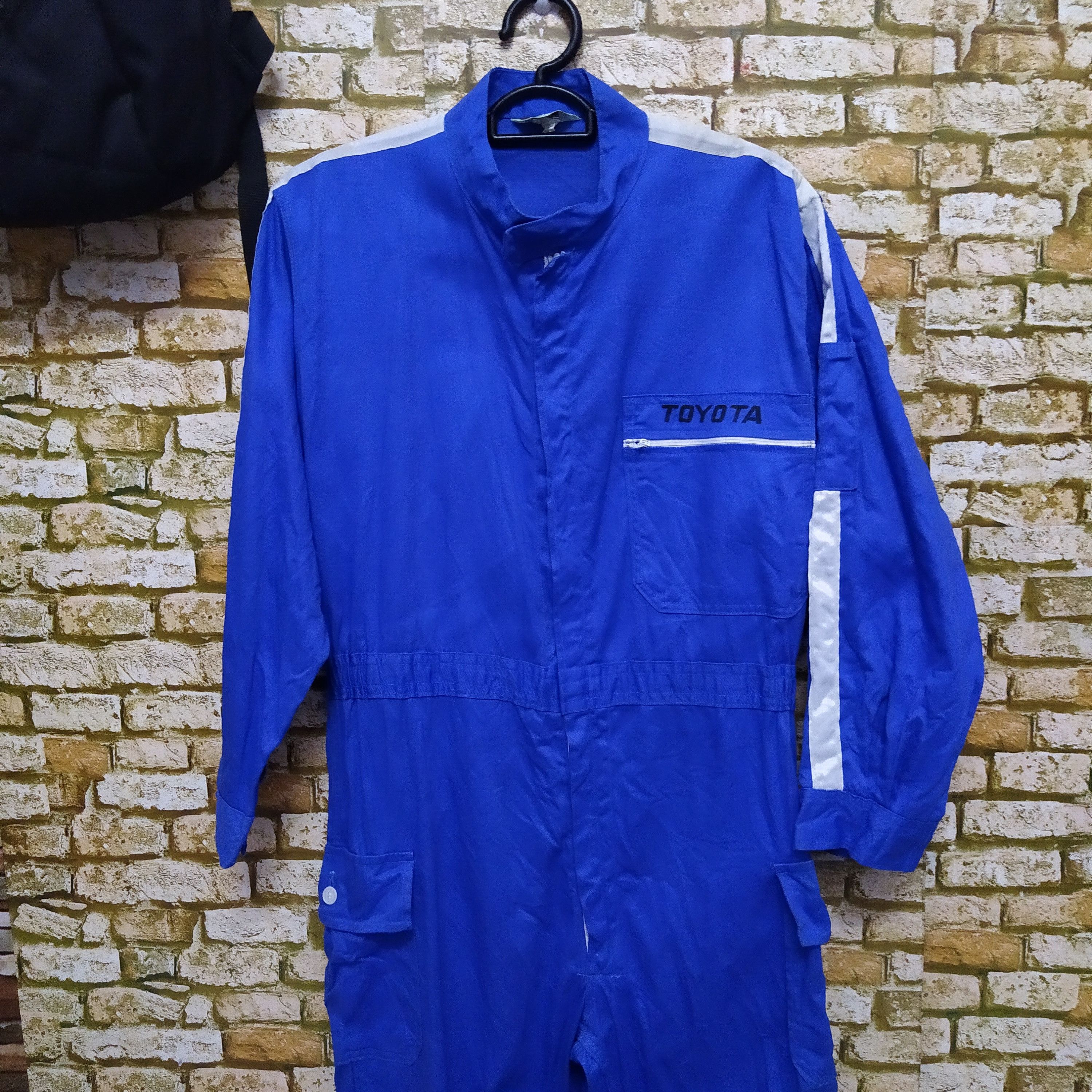 TOYOTA SANFORIZED COVERALL RACING GEAR (D492)