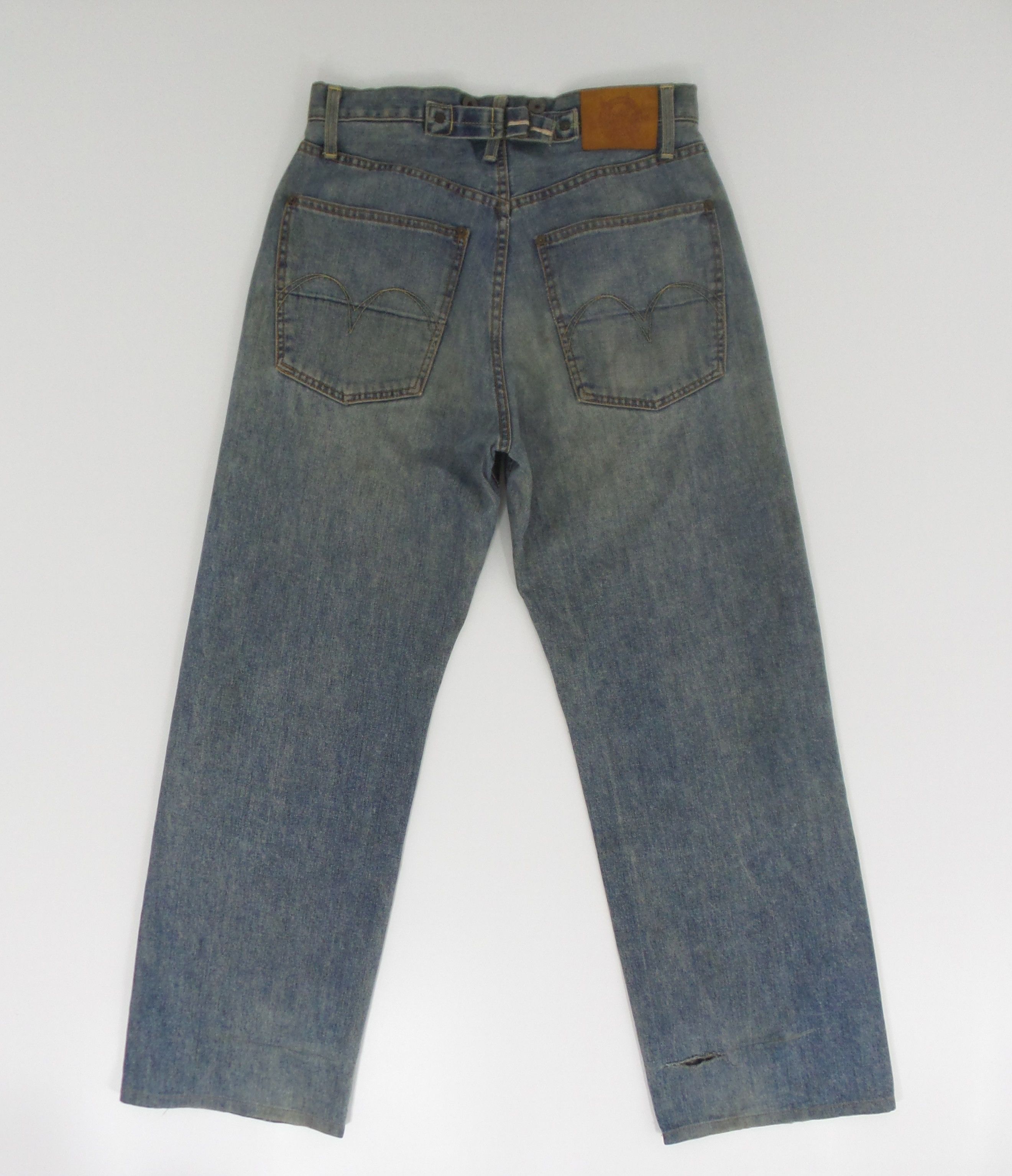 Japanese Brand DISTRESSED Blue Way Buckle Back Selvedge Jeans W30xL41 Size US 30 / EU 46 - 6 Thumbnail