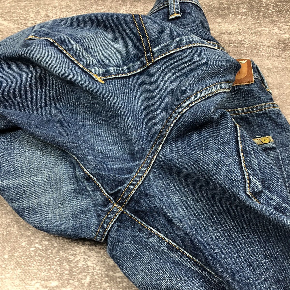 Armani Vintage Armani Jeans Washed Denim Size US 30 / EU 46 - 17 Thumbnail