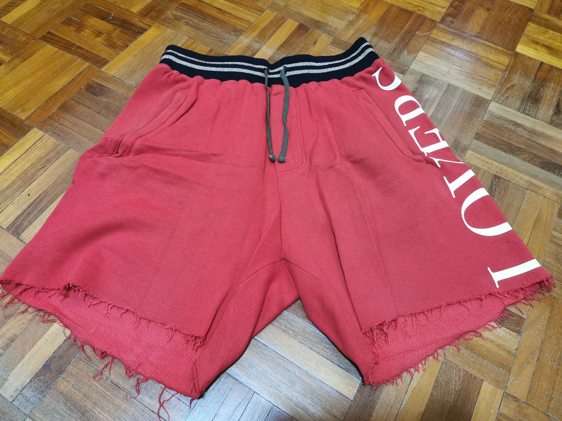 Amiri Amiri Lover Shorts Size US 32 / EU 48 - 1 Thumbnail