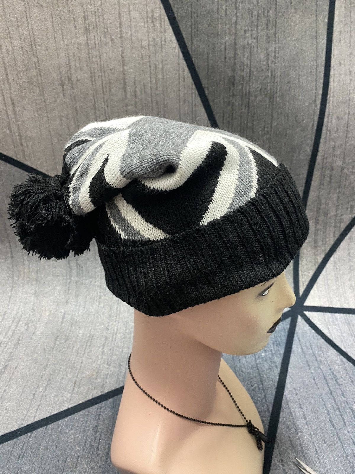 Other Daiso Brand Great Britain Design Style Beanie Hat Size ONE SIZE - 1 Thumbnail