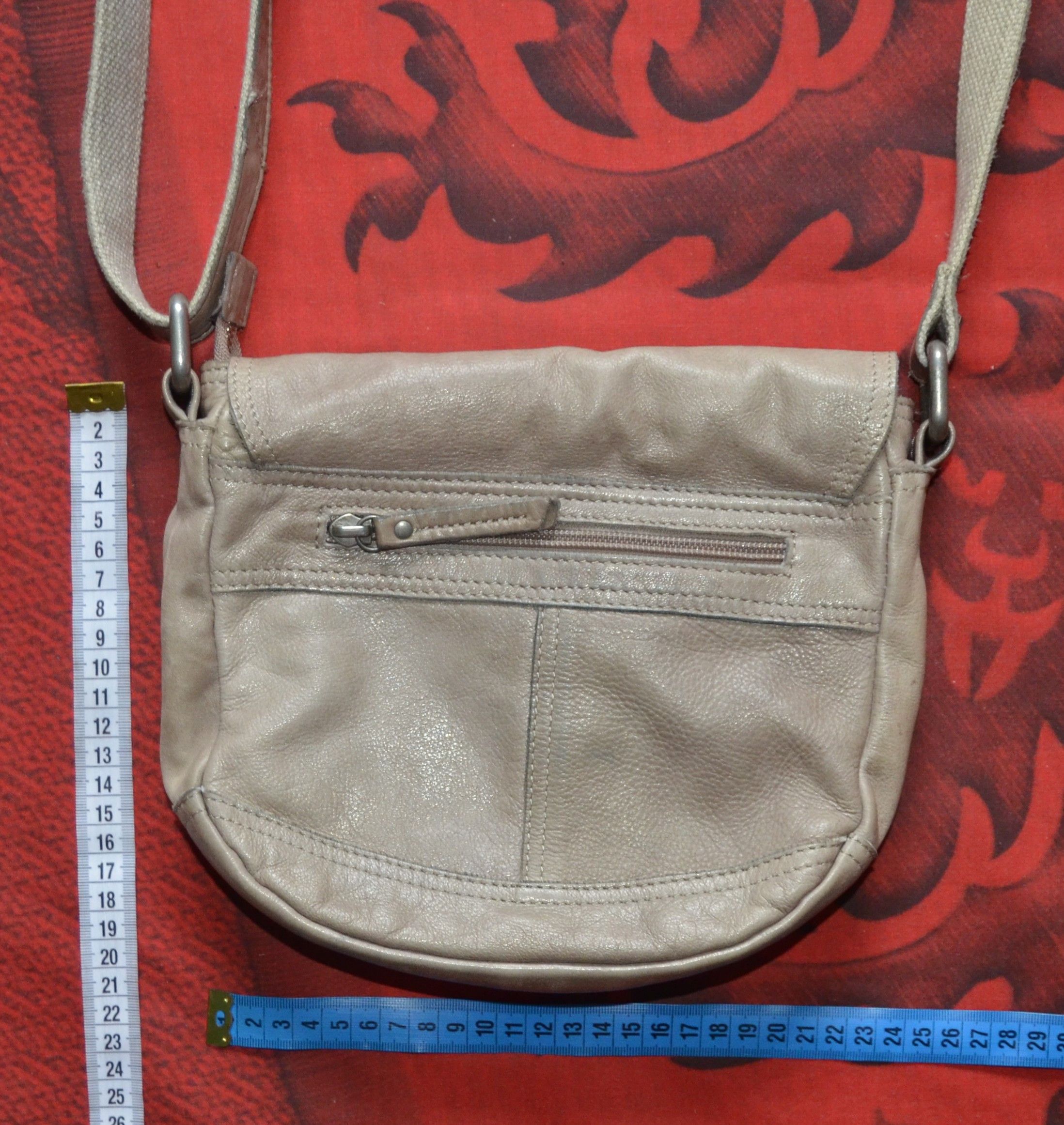 Leather Varese Women Leather Messenger Bag Beige LuxuryBrand Casual Size ONE SIZE - 24 Thumbnail