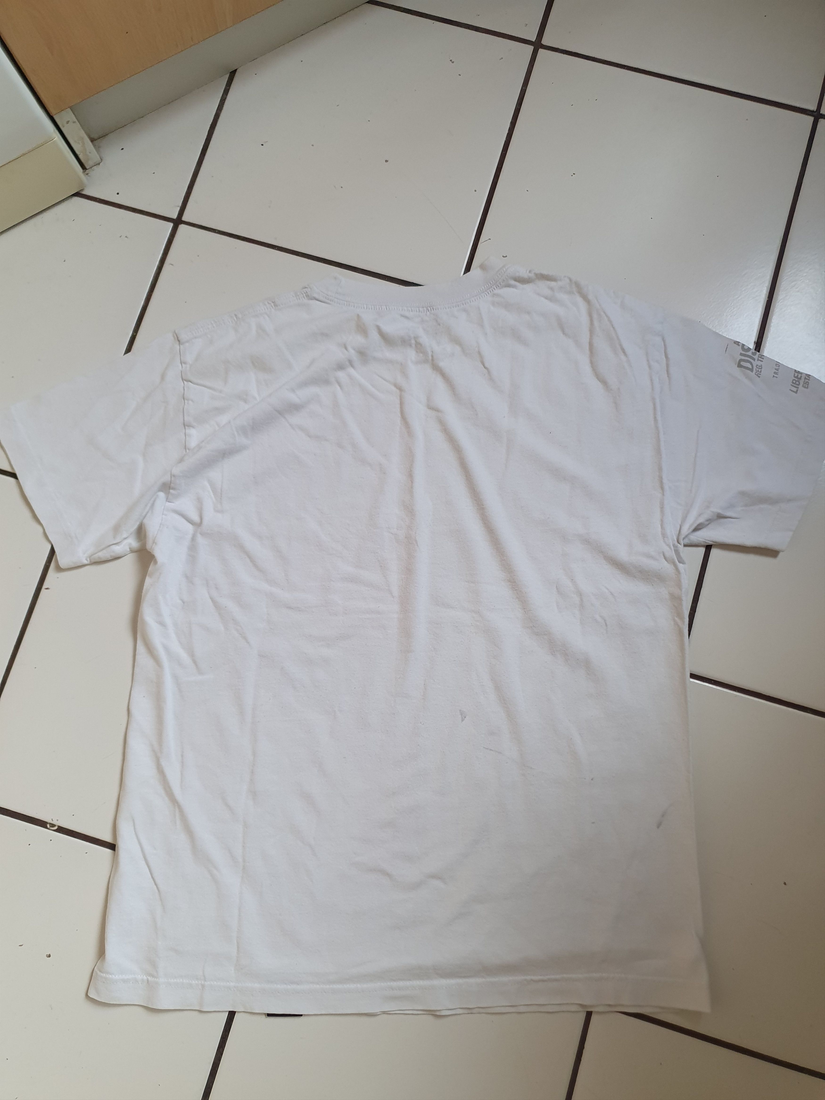 Dissizit Dissizit Graphitty Liberty or Death graffiti tags tee,sz L Size US L / EU 52-54 / 3 - 10 Thumbnail