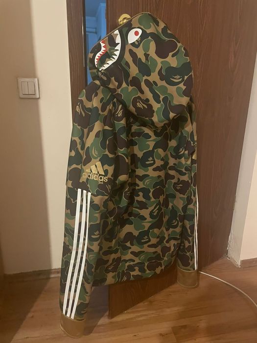 Bape x adidas sb on sale shark