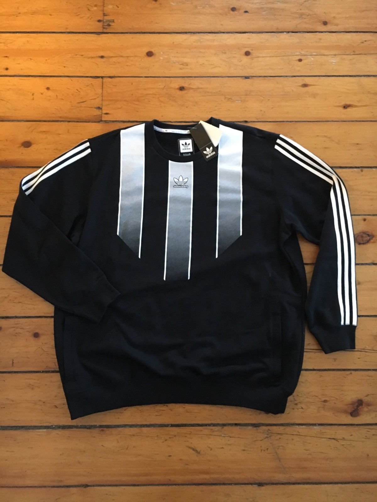 Adidas NEW🔥RARE Adidas Goalie Skateboarding Crew Neck Stash Pocket Size US XXL / EU 58 / 5 - 1 Thumbnail