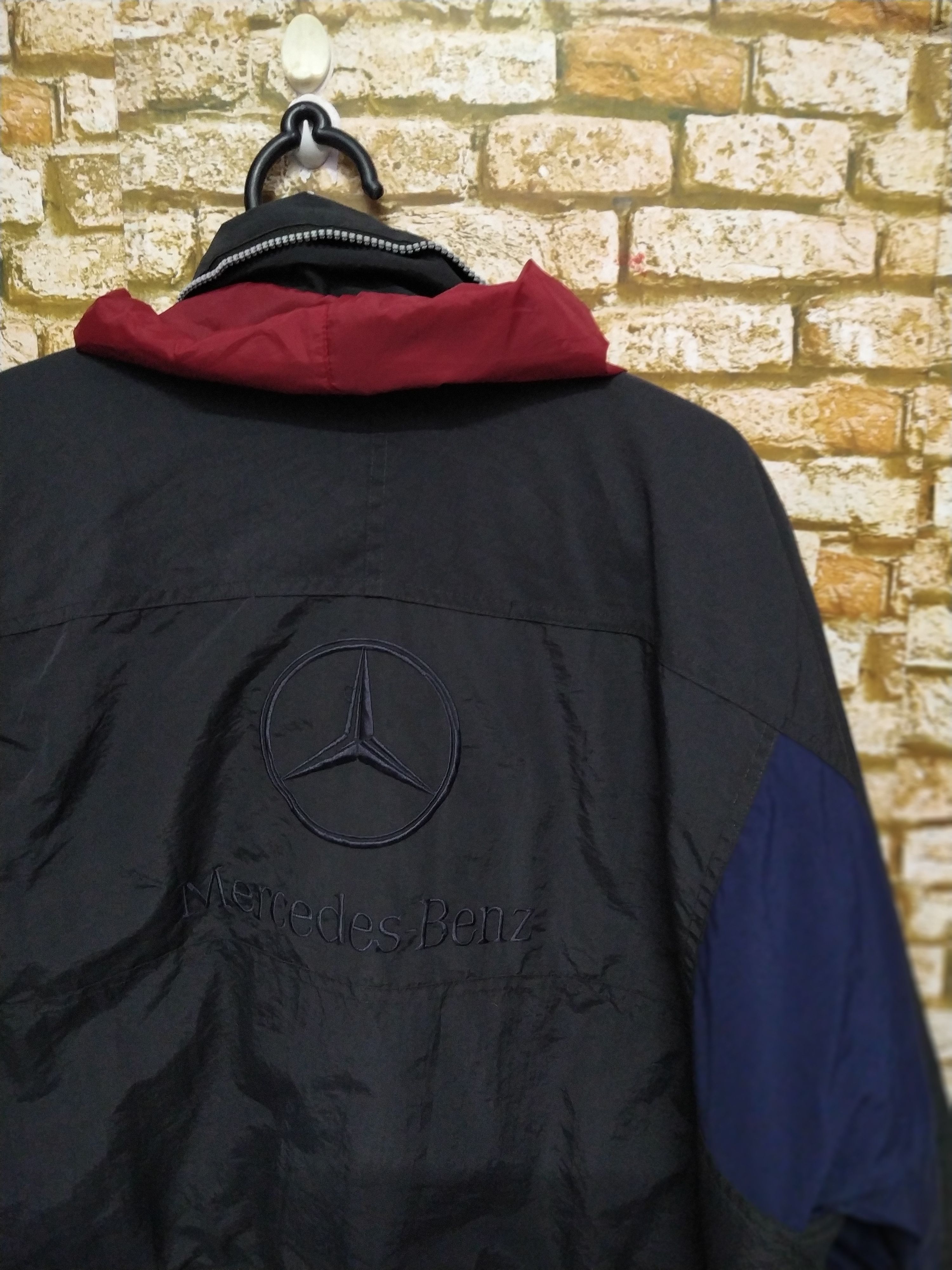 Mercedes-Benz × Vintage 90s MERCEDES BENZ EMBROIDERRED PUFFLE LONG JACKET (D507) Size US L / EU 52-54 / 3 - 2 Thumbnail