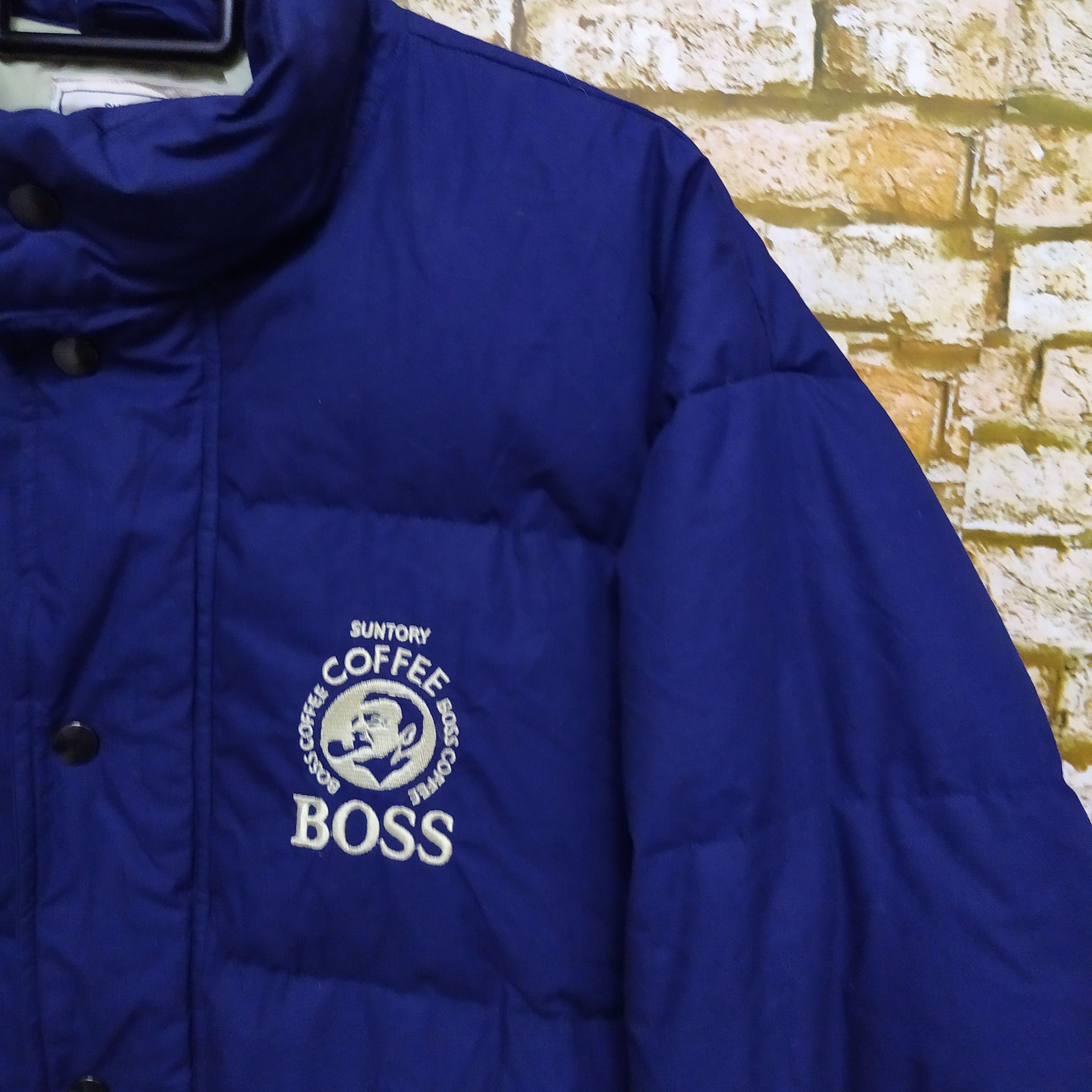 Japanese Brand SUNTORY COFFEE BOSS PUFFLE JACKET EMBROIDERRED (D509) Size US M / EU 48-50 / 2 - 2 Thumbnail