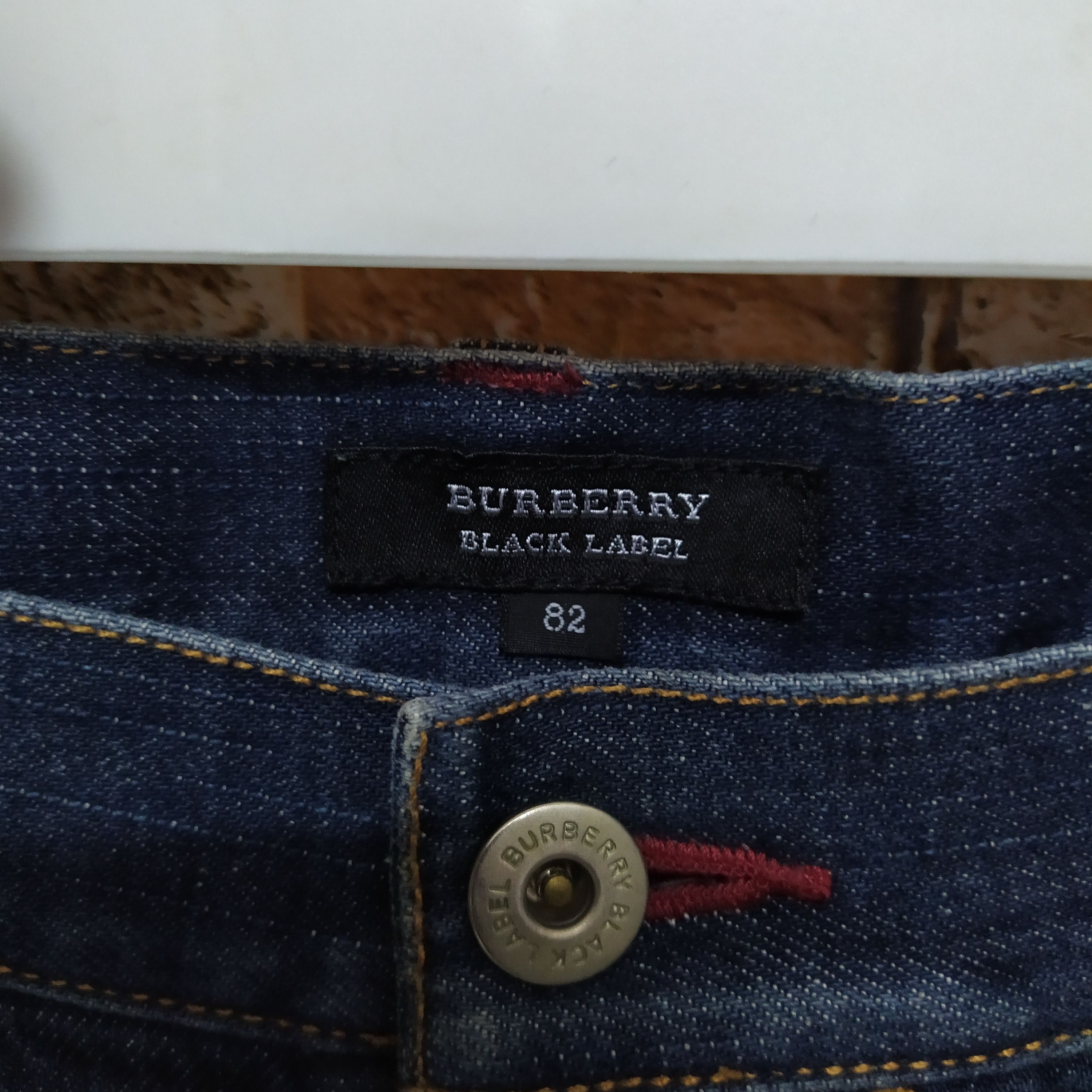 Burberry BURBERRY DISTRESSED DENIM NOVA CHECK (D510) W35 Size US 35 - 5 Thumbnail