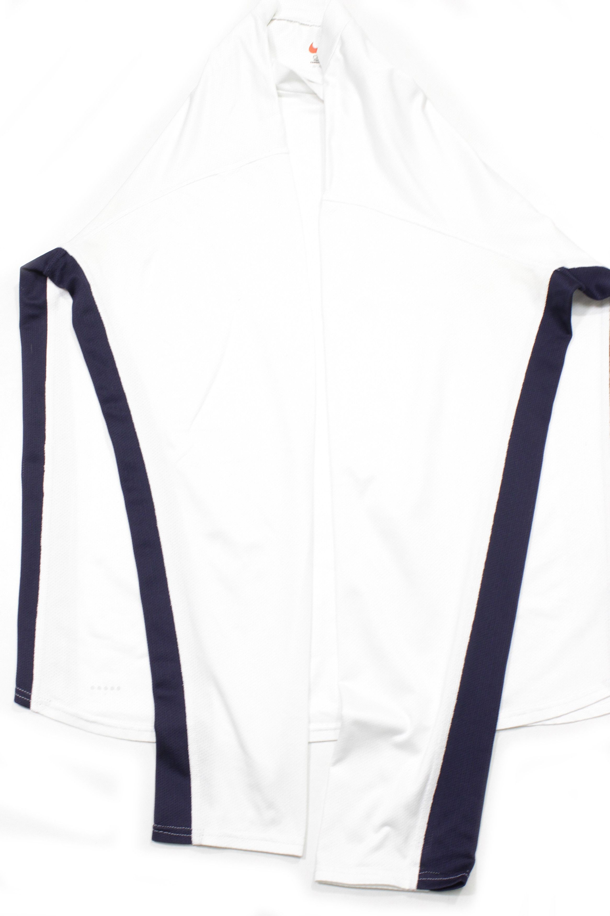 Nike 90S Swoosh Logo Long Sleeve Size US L / EU 52-54 / 3 - 5 Thumbnail