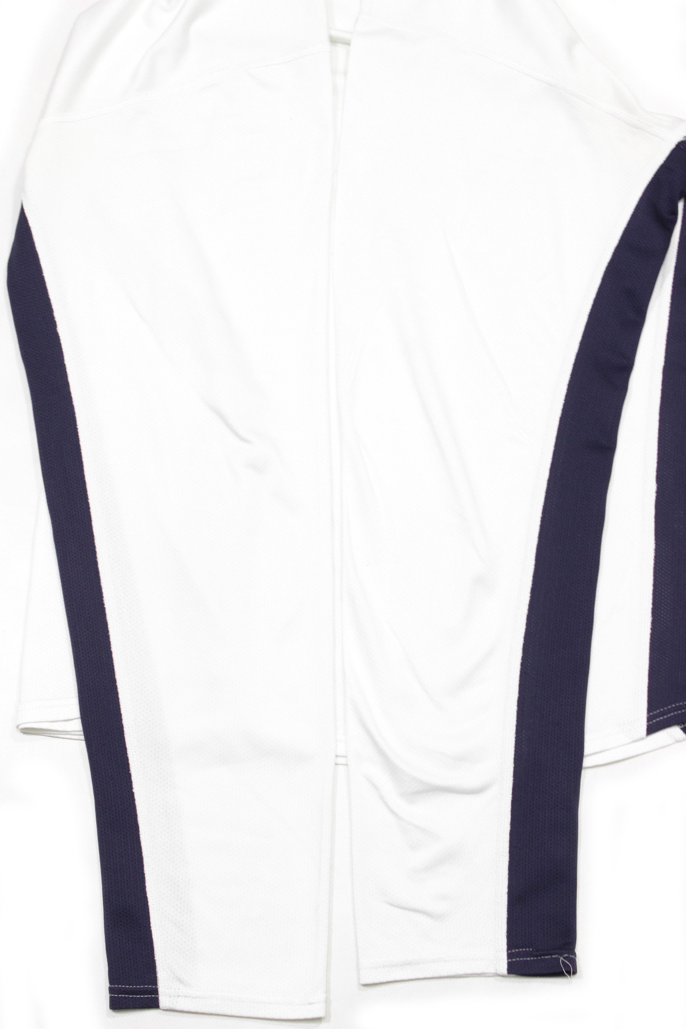Nike 90S Swoosh Logo Long Sleeve Size US L / EU 52-54 / 3 - 6 Thumbnail