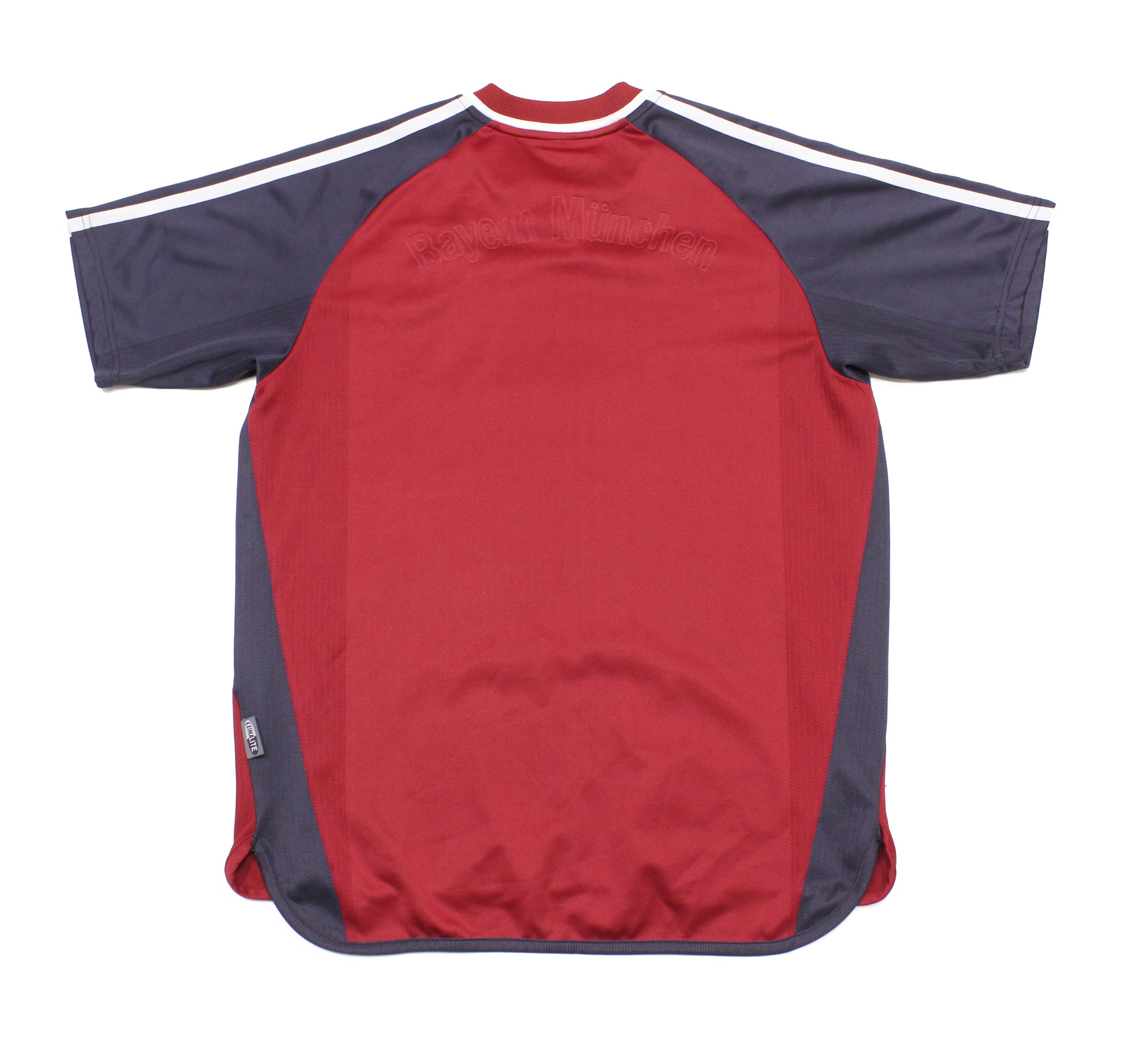 Adidas × Vintage 2002-2003 FC Bayern Munchen T-Shirt | Grailed