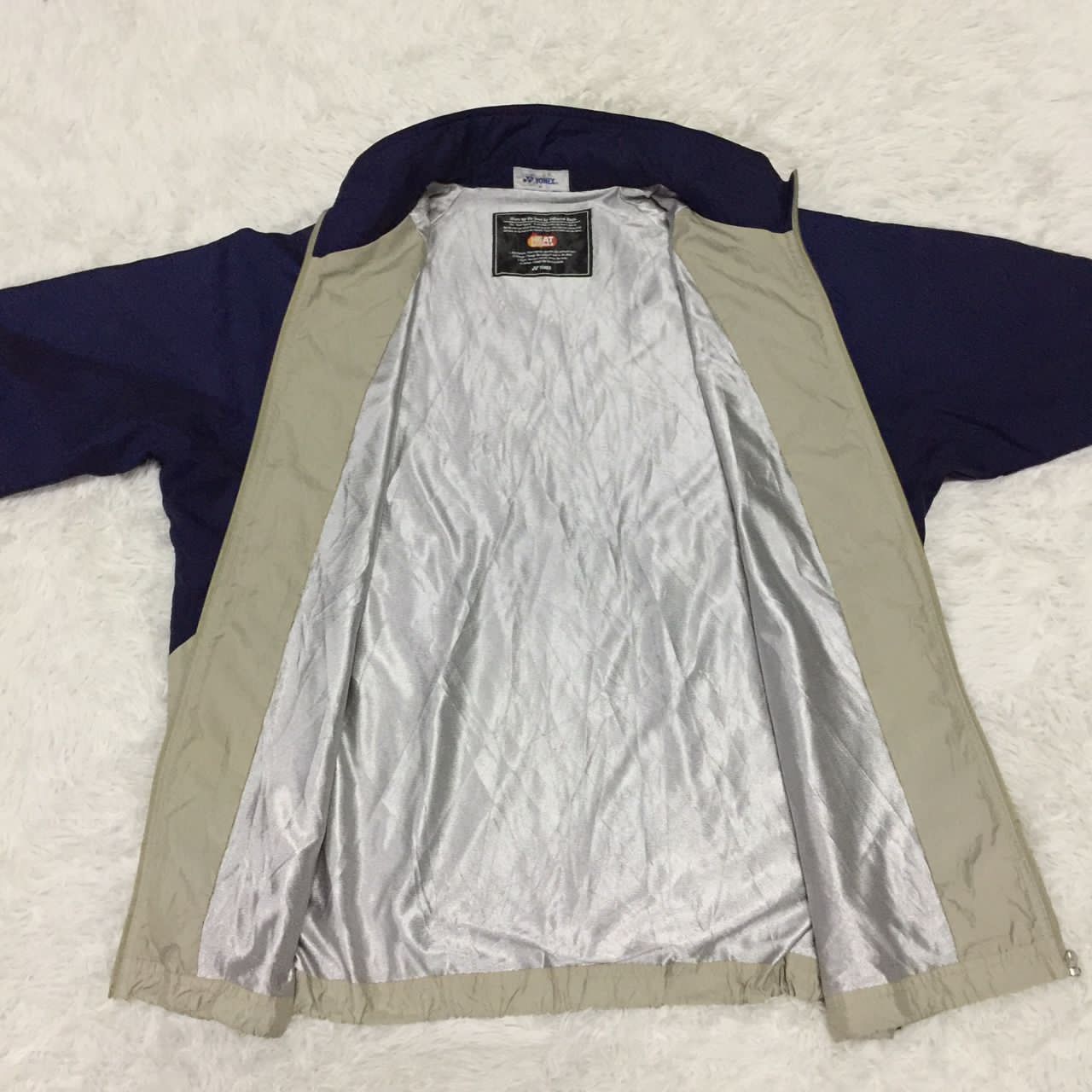 Japanese Brand Yonex Heat Capsule Jacket Size US M / EU 48-50 / 2 - 4 Thumbnail
