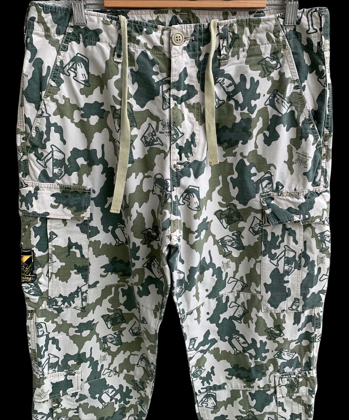 Japanese Brand Japanese Brand Multiple Pocket Printed Cargo Pant Size US 34 / EU 50 - 8 Thumbnail