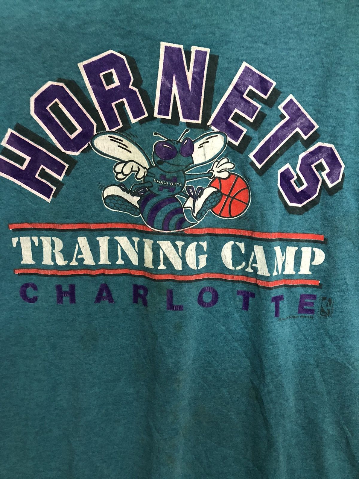 NBA × Salem Sportswear Vintage 90s Charlotte Hornets X NBA Salem Sportswear Tshirt Size US M / EU 48-50 / 2 - 5 Thumbnail