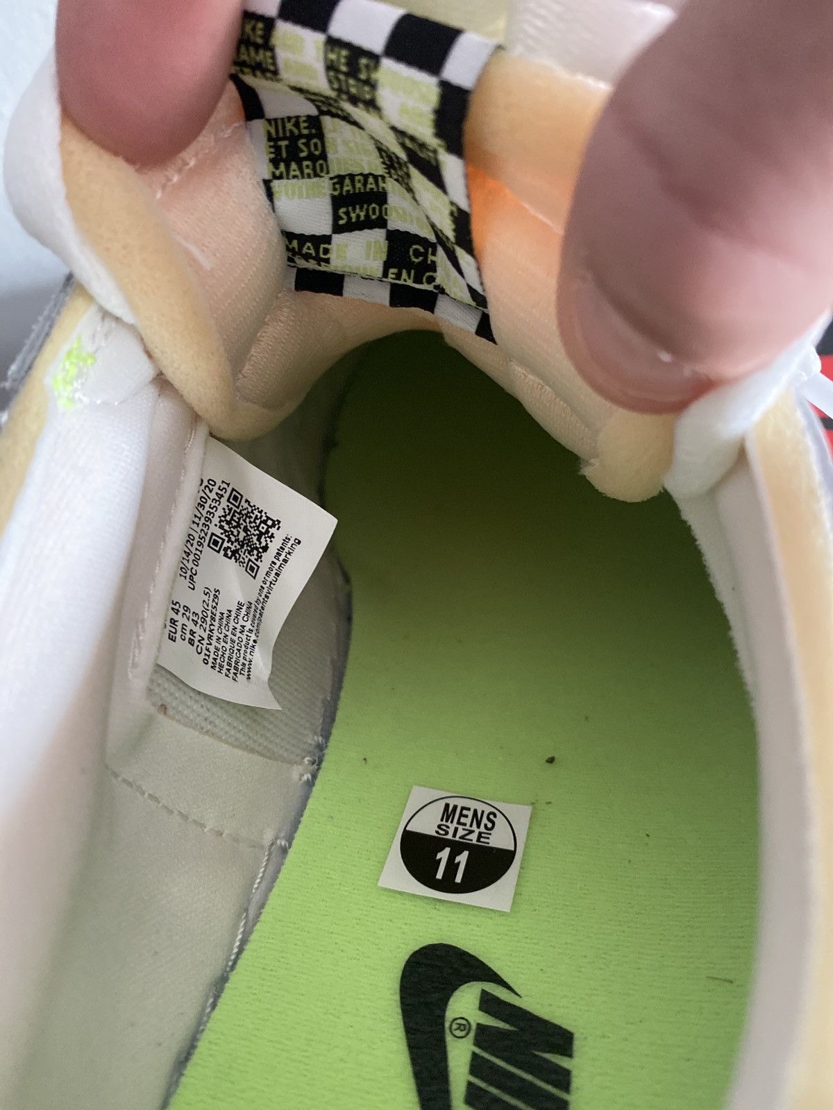 Nike AIR JORDAN 1 LOW OG - WHITE/BLACK-GHOST GREEN Size US 11 / EU 44 - 7 Thumbnail