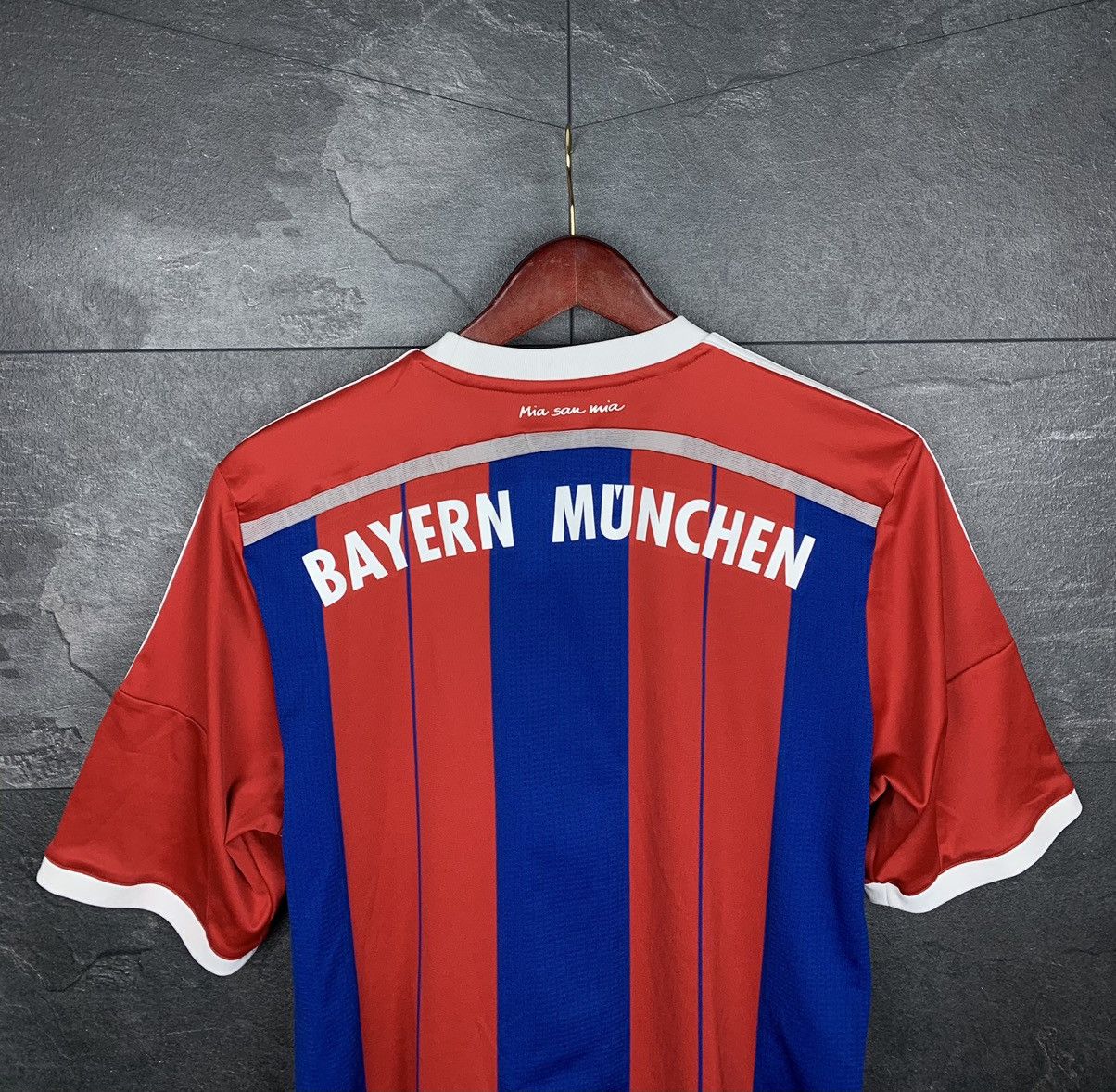 Adidas Adidas Bayern Munchen Jersey T-shirt 2014 Size US M / EU 48-50 / 2 - 9 Thumbnail