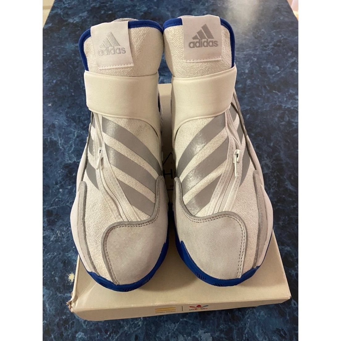 Adidas crazy Byw Hu Pharrell Williams Men’s Size 7 Adidas Crazy BYW Hu Pharrell Williams 0 to 60 Blue Shoes  main image 3