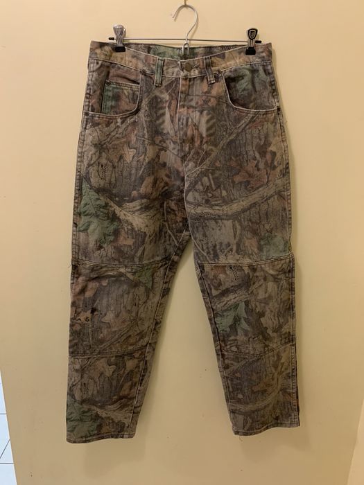 Vintage Vintage Wrangler Men's Realtree Hardwoods Camo Jeans | Grailed