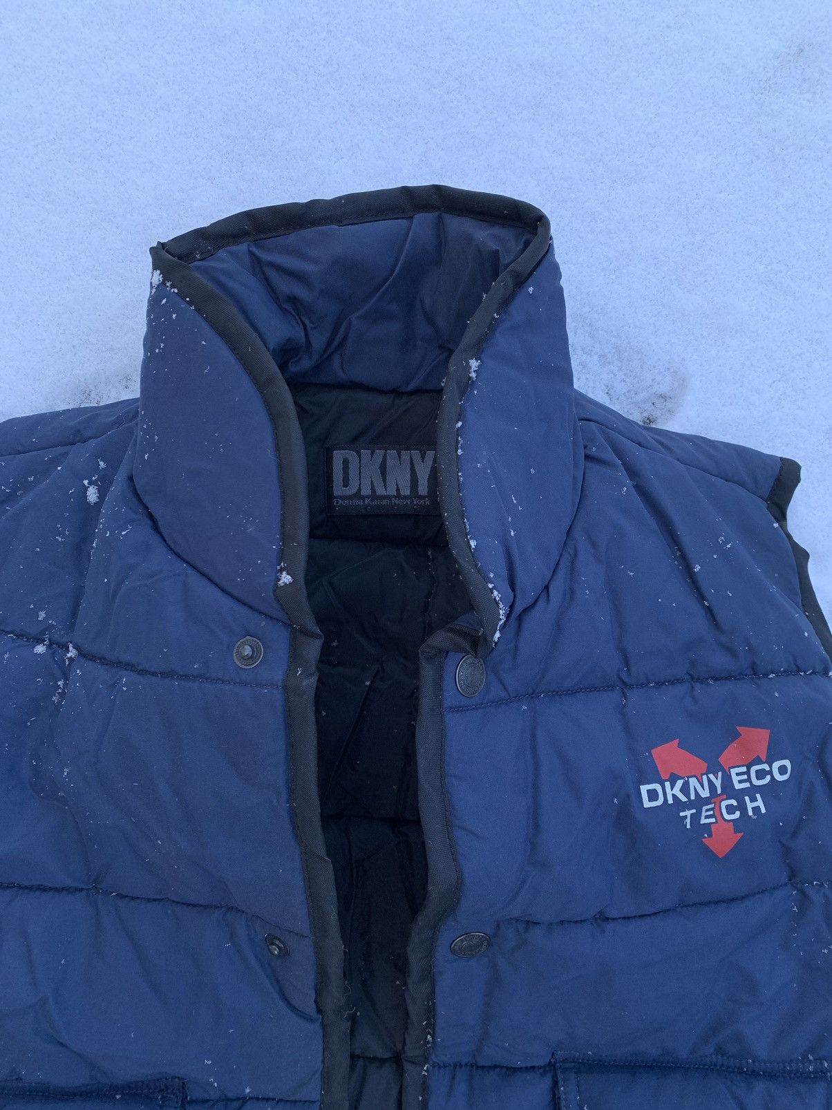 DKNY DKNY Eco tech vintage big logo puffer vest Size US M / EU 48-50 / 2 - 5 Thumbnail