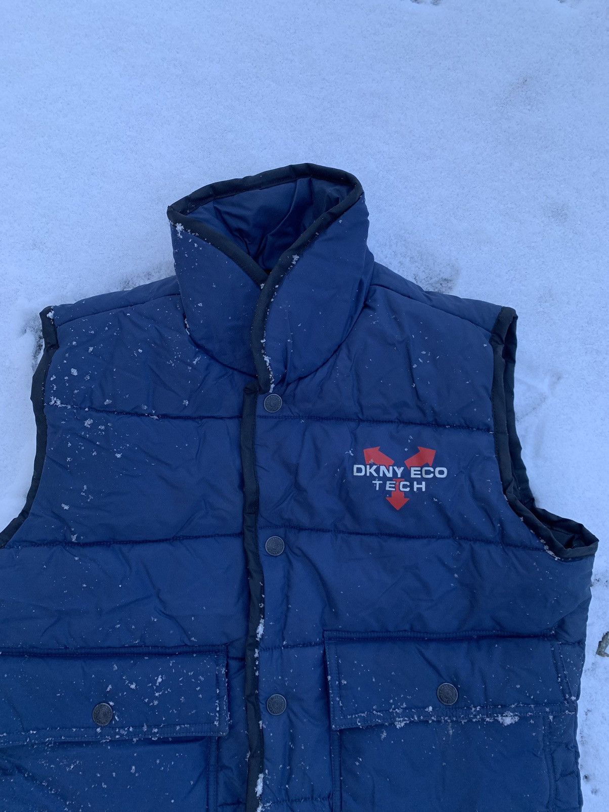 DKNY DKNY Eco tech vintage big logo puffer vest Size US M / EU 48-50 / 2 - 4 Thumbnail