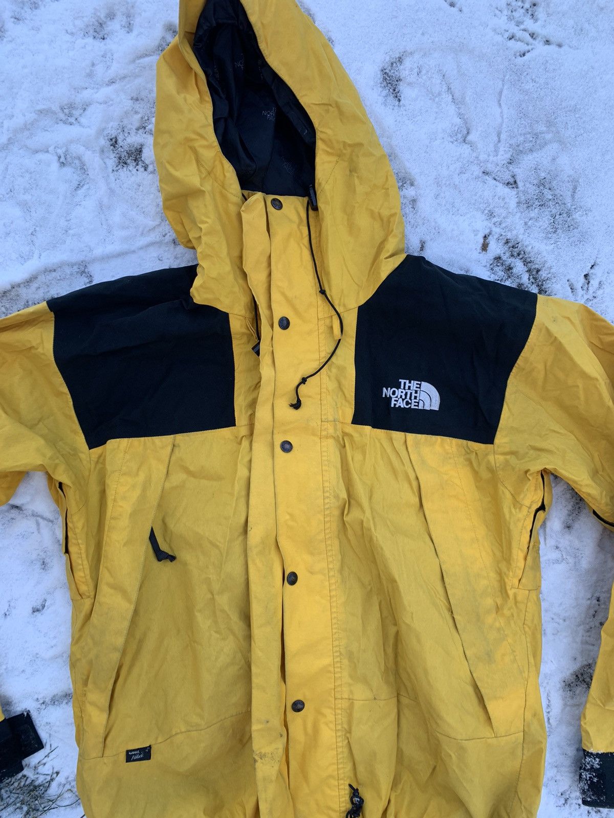 The North Face × Vintage The North Face vintage mountain jacket gore tex yellow Size US L / EU 52-54 / 3 - 7 Thumbnail